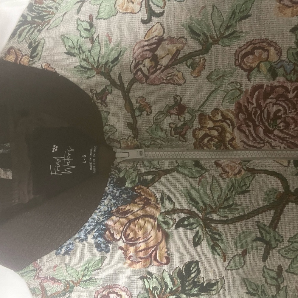 Fried water tapestry floral Bomber